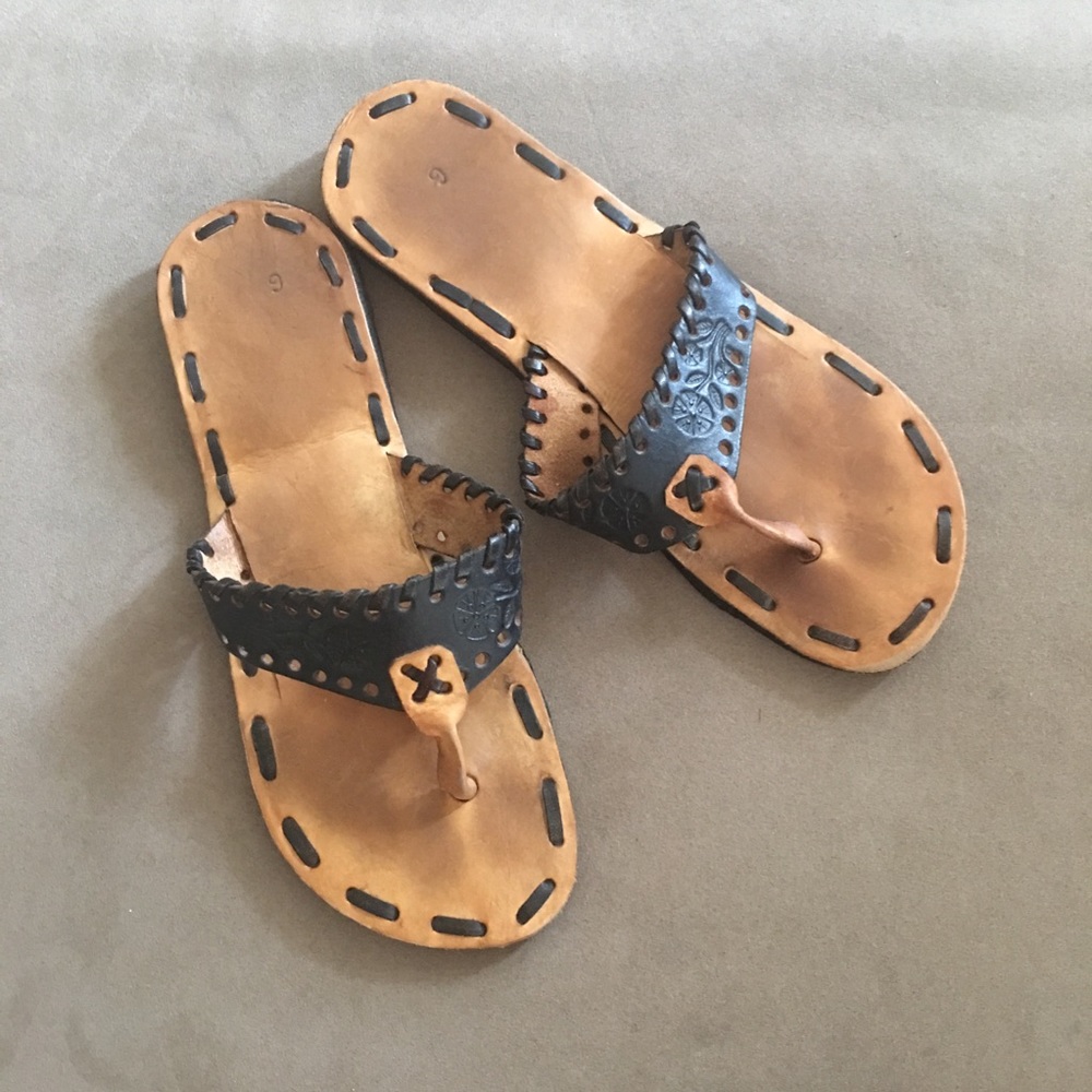 HAND TOOLED BROWN AND TAN SANDALS SIZE 9
